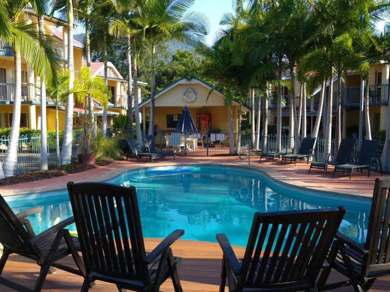 At Beach Court Holiday Villas Airlie Beach Ngoại thất bức ảnh