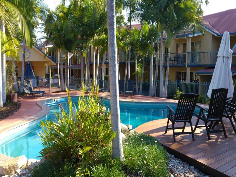 At Beach Court Holiday Villas Airlie Beach Ngoại thất bức ảnh