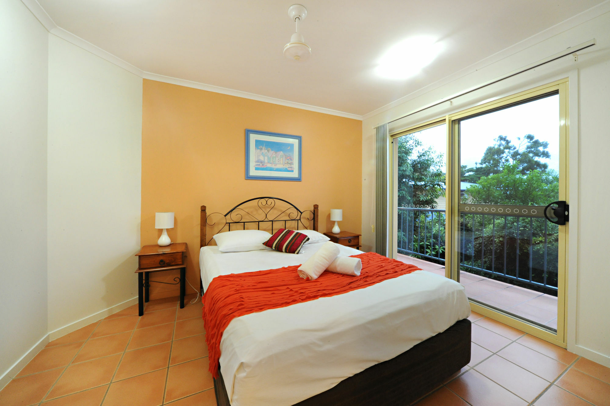 At Beach Court Holiday Villas Airlie Beach Ngoại thất bức ảnh